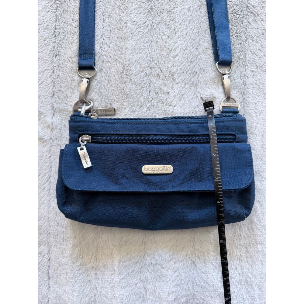 Baggallini Highrise Crossbody Bag Navy Blue Nylon Organizer With Pouch - Picture 10 of 14